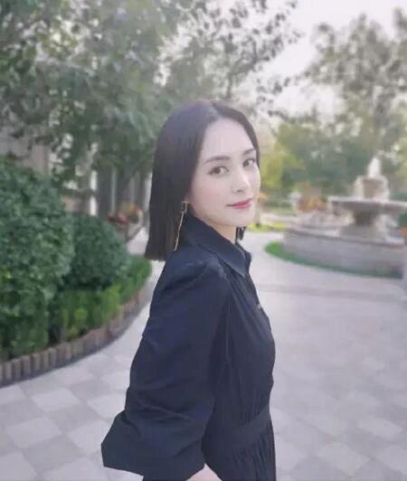 娱乐吃瓜爆料蒋佳恩微博,娱乐圈幕后真相大揭秘!”